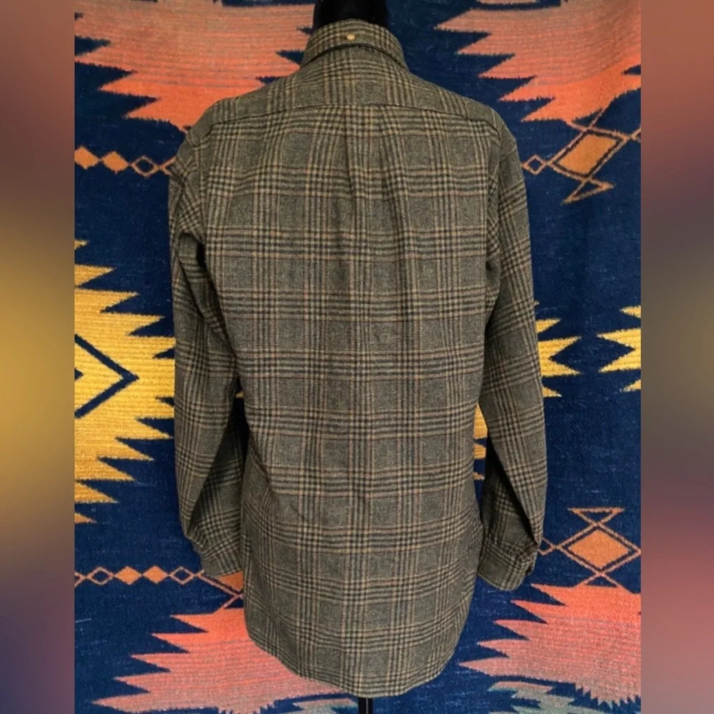 VTG 1960’s Rare Pendleton Fireside Button up Shirt! Size Medium. - Picture 6 of 12